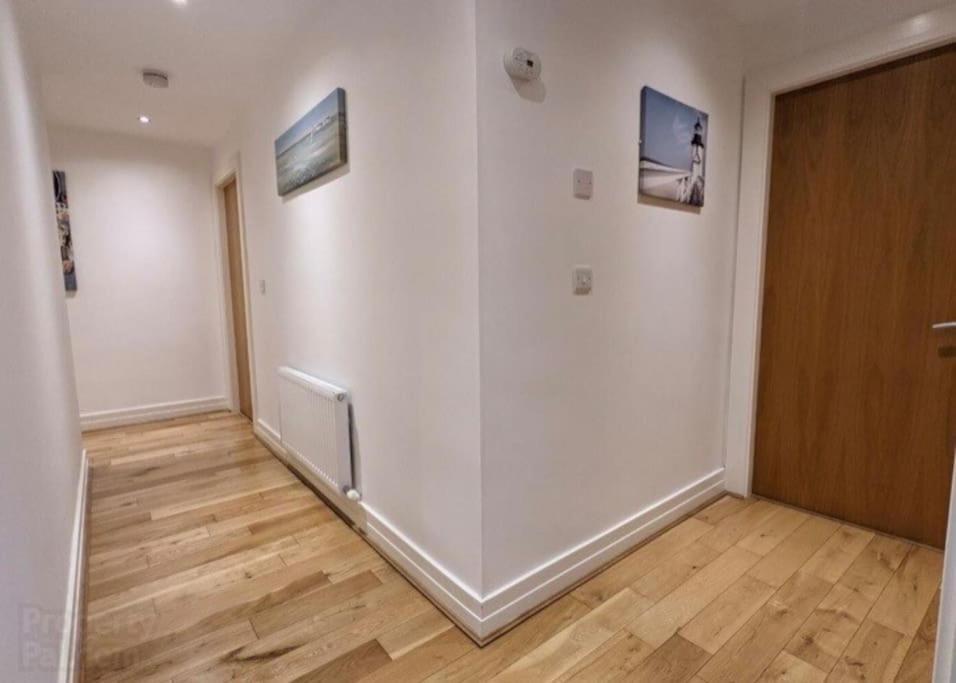Ormeau Road Stylish Double Bedroom Luxury Apartment Belfast Exterior photo